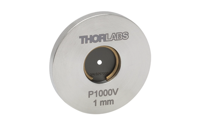 Thorlabs · 精密ピンホール、円形、ステンレススチール製ホイル、真空対応