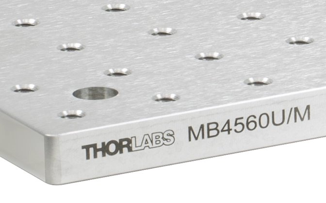 Thorlabs · アルミニウム製光学ブレッドボード、アルマイト加工無し
